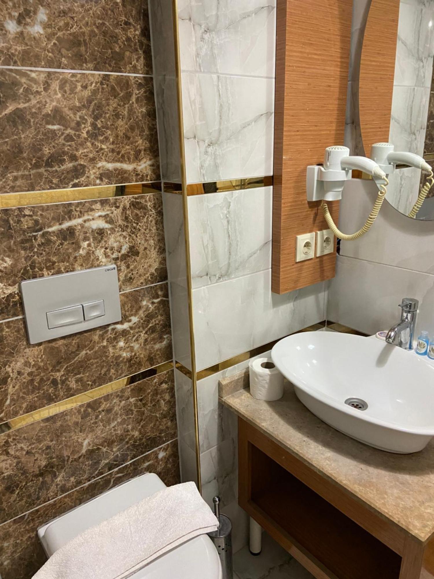 Serenity Suites Hotel 安塔利亚 外观 照片